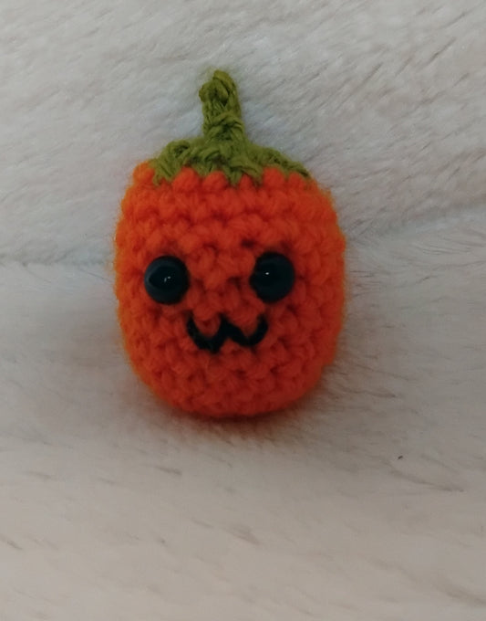 Crochet mini jack-o-lantern